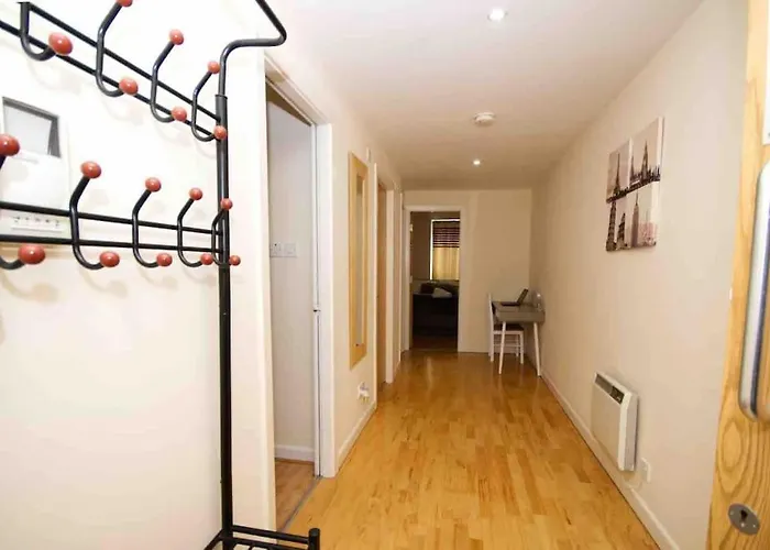 Superb Balconied 2bedroom Flat In Heart Of Centre Appartement
