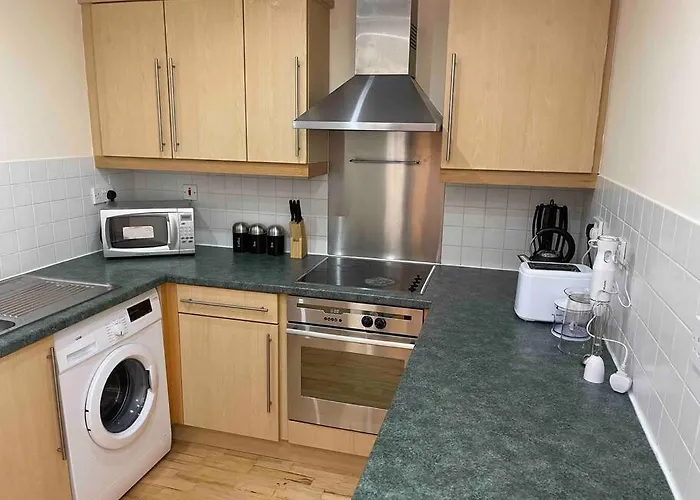 Appartement Superb Balconied 2bedroom Flat In Heart Of Centre